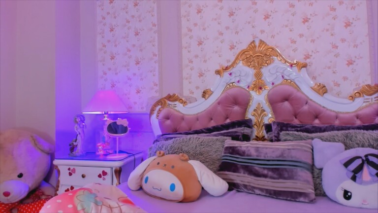 JuneEvanss's Streamate show and profile