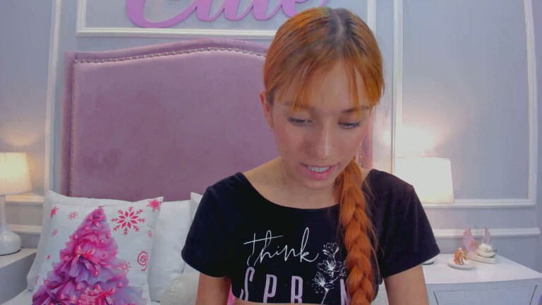 LeaThomsonn's Streamate show and profile