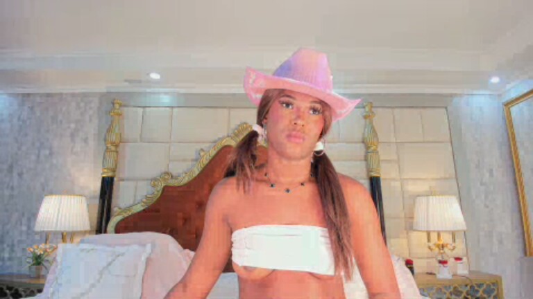 EmilyWeston's Streamate show and profile