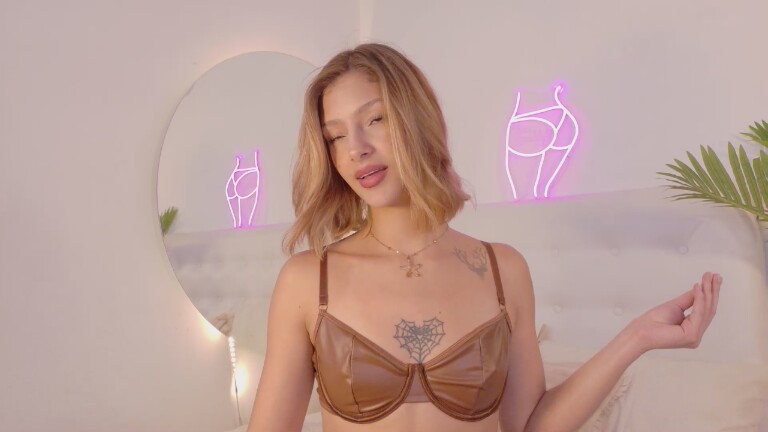 AmeAlcaraz's Streamate show and profile