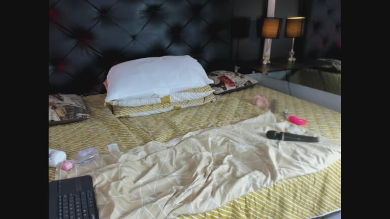 kimberly_marquez's Streamate show and profile