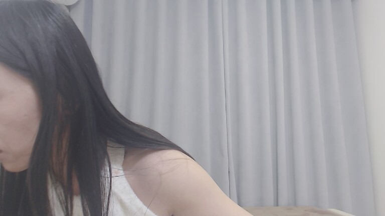 milk_mm's Streamate show and profile