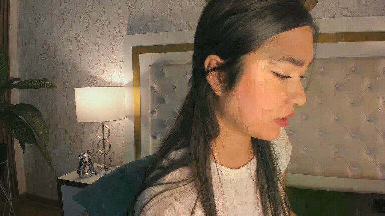 Mia_Ferreer's Streamate show and profile