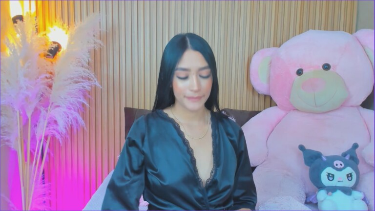 HemmaThompsonn's Streamate show and profile