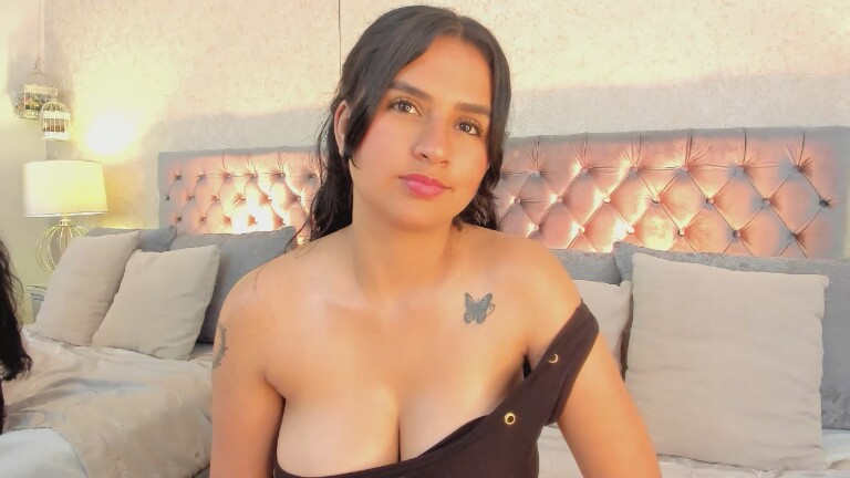 KarolGonzales's Streamate show and profile