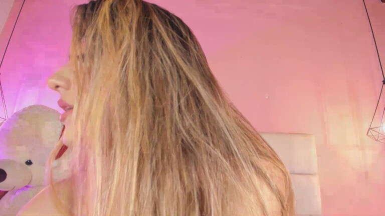 AdelleGrey's Streamate show and profile