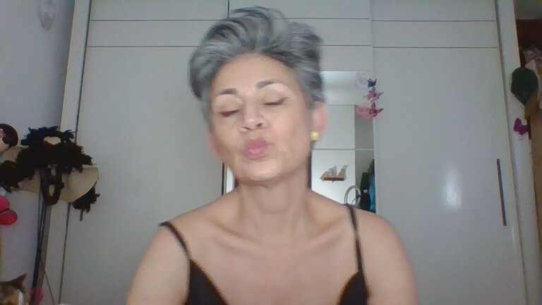 LorineNathan's Streamate show and profile