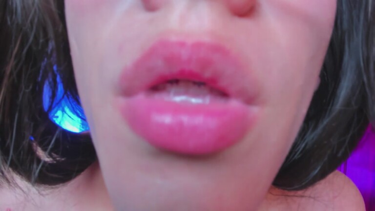 Shantal777's Streamate show and profile