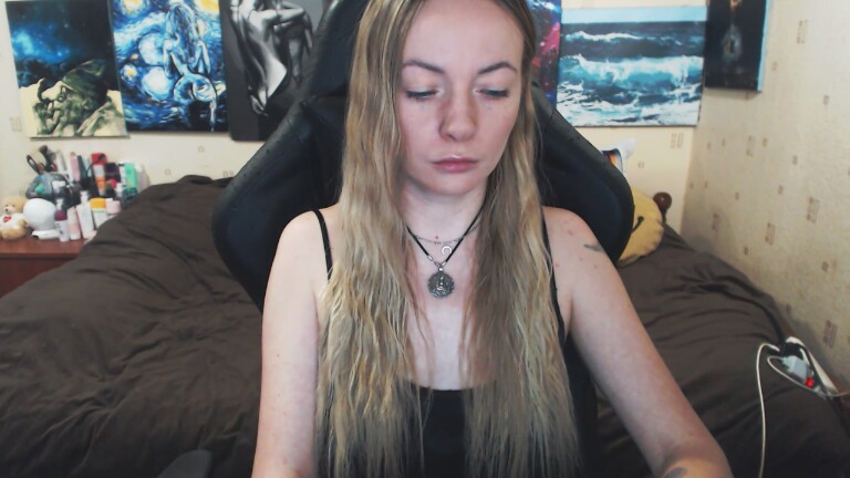 BringingLuck's Streamate show and profile