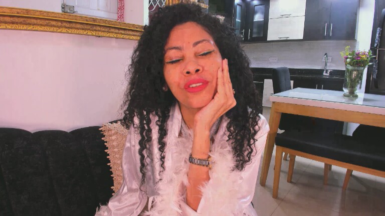 KarenDuval's Streamate show and profile