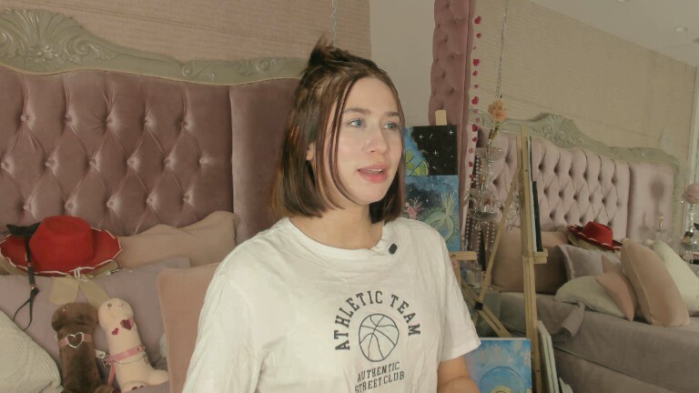 AlejandraLee's Streamate show and profile