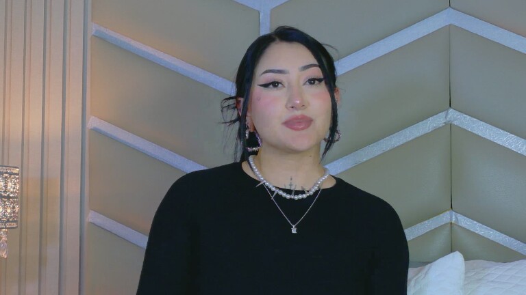 EllieKlark's Streamate show and profile