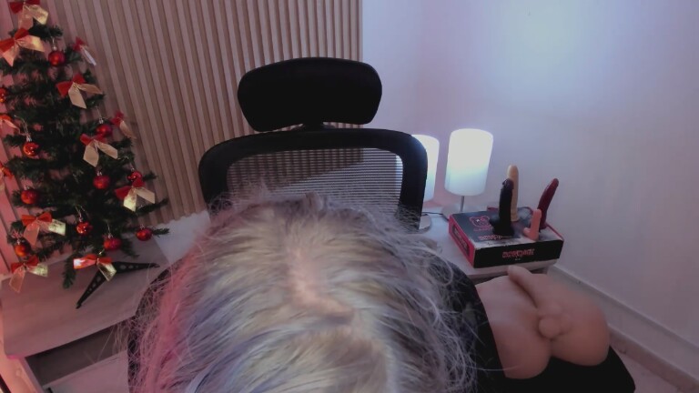 SabrinaWildd's Streamate show and profile