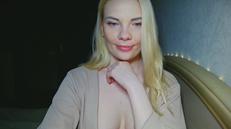 Tina_Candy's Streamate show and profile