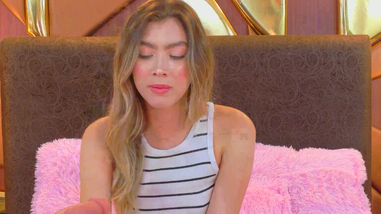 LauraFord's Streamate show and profile