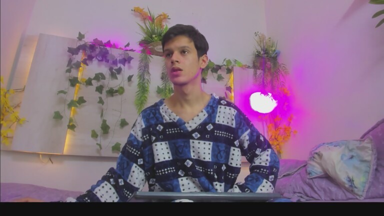 Angelslimm's Streamate show and profile