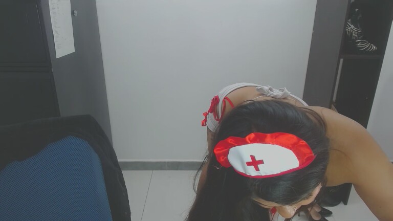 LunaDumont's Streamate show and profile