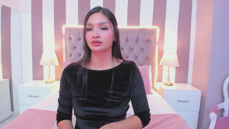 AuraClark's Streamate show and profile