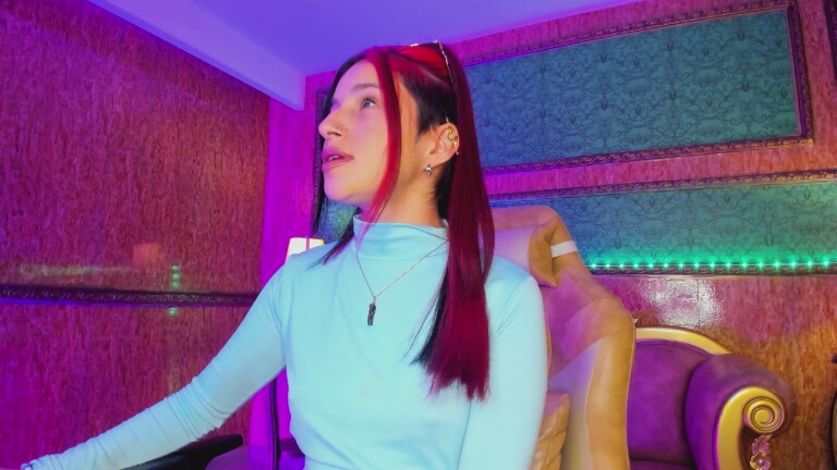 AleSweety's Streamate show and profile