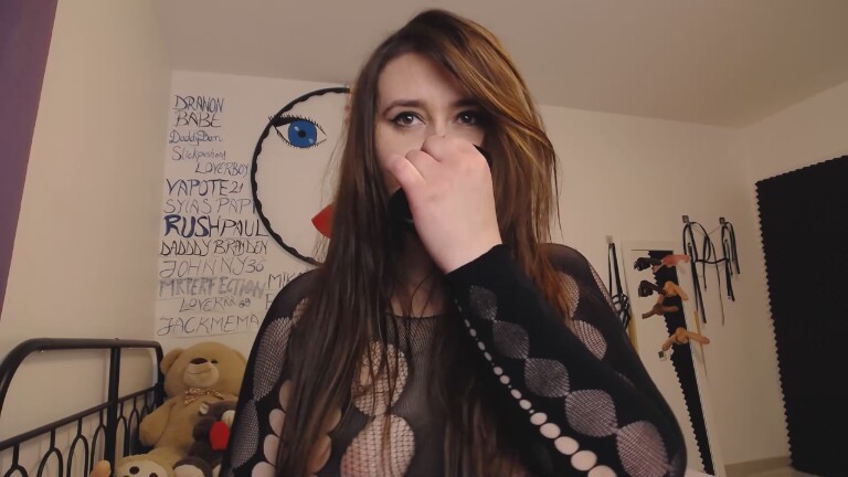 SYIA's Streamate show and profile