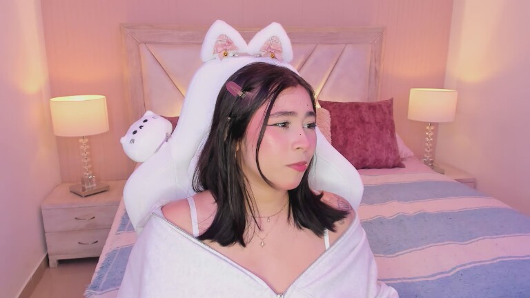 SophiaColinns's Streamate show and profile