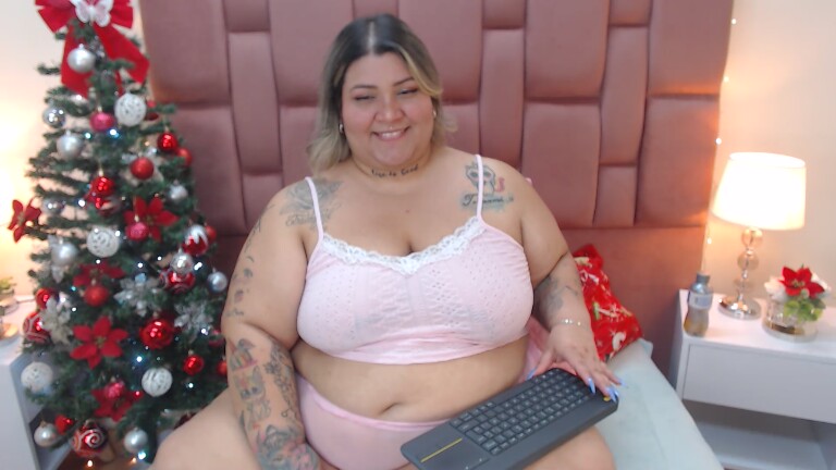 Evaverse's Streamate show and profile