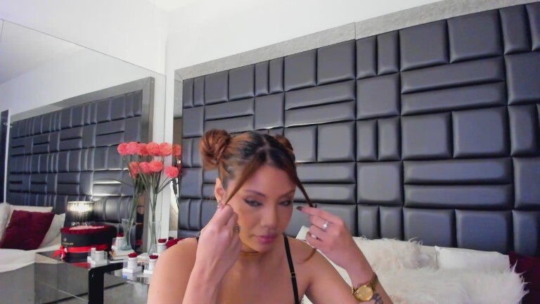 RebecaVillalobos's Streamate show and profile