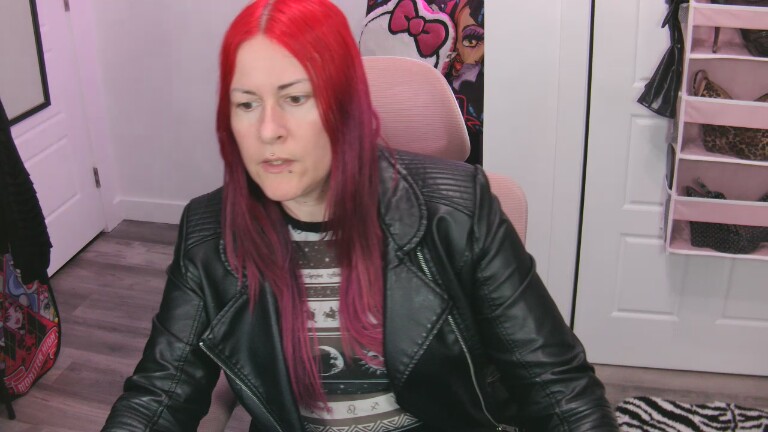 missgennyrock's Streamate show and profile