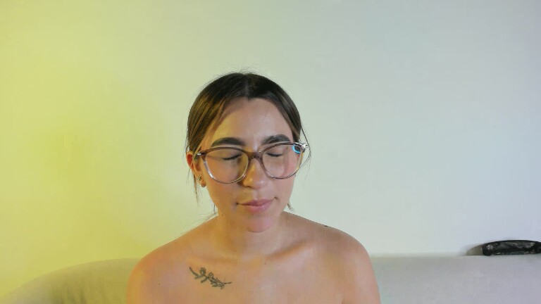 AuraRosse's Streamate show and profile