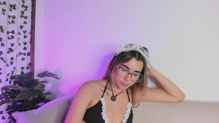 AuraRosse's Streamate show and profile
