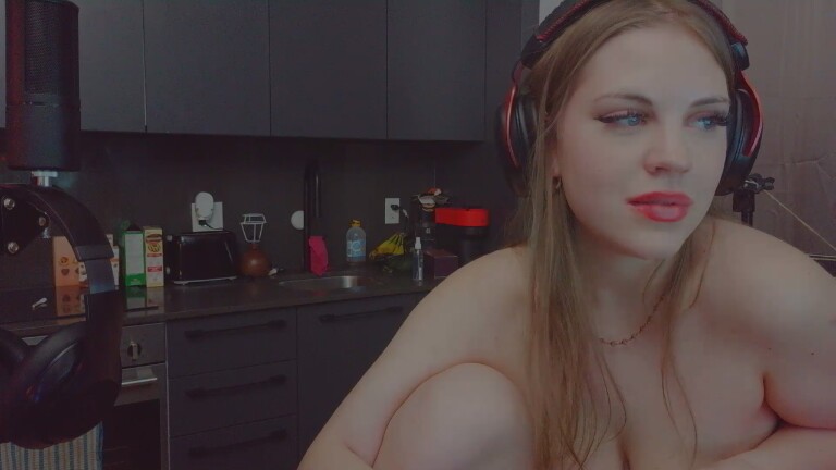 Elliepixiee's Streamate show and profile