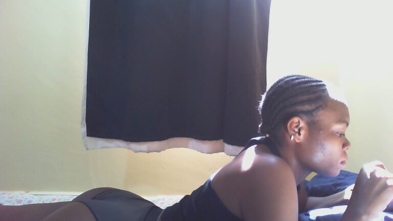 Teasequeen24's Streamate show and profile