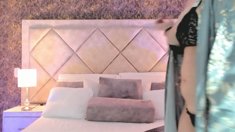 Rachel_Gior's Streamate show and profile