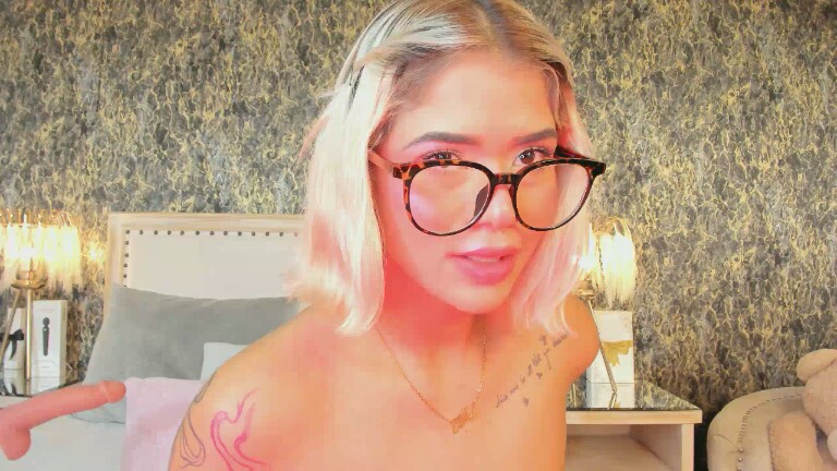 EviilAngel's Streamate show and profile