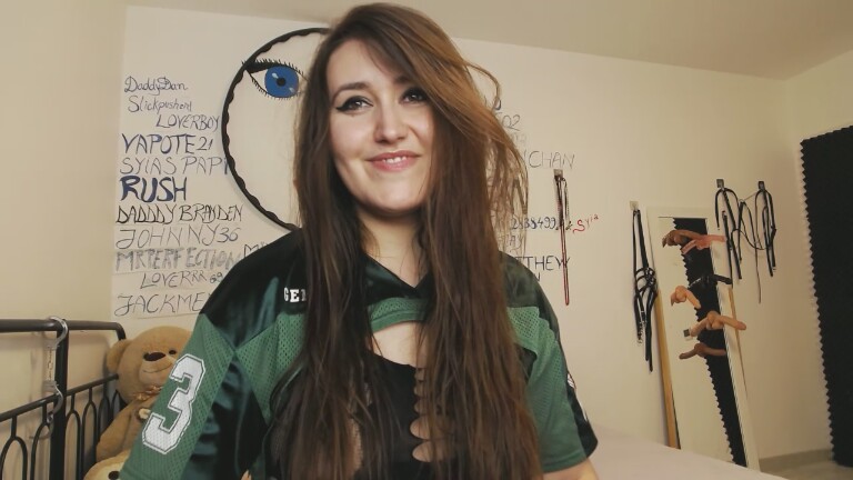 SYIA's Streamate show and profile