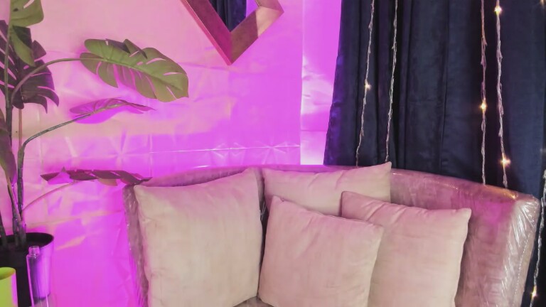 megan_devon's Streamate show and profile