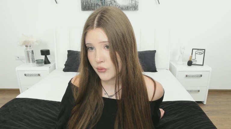 LollaDolla's Streamate show and profile