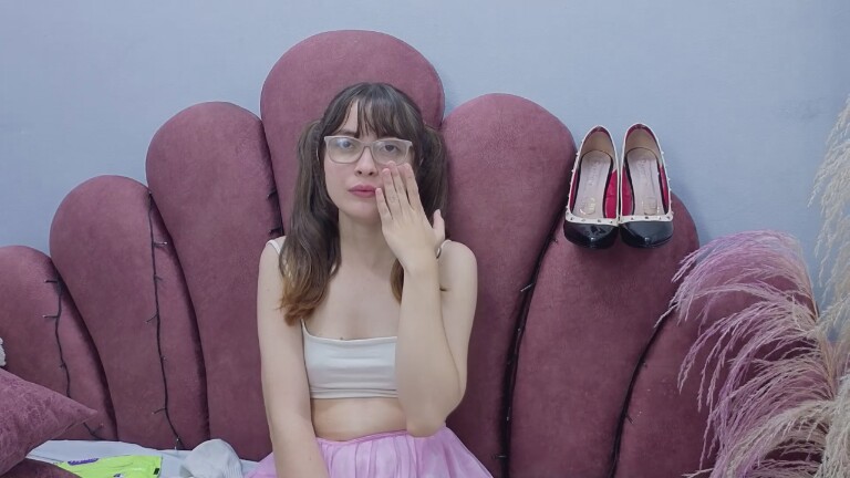 ISABELLAJHONS's Streamate show and profile