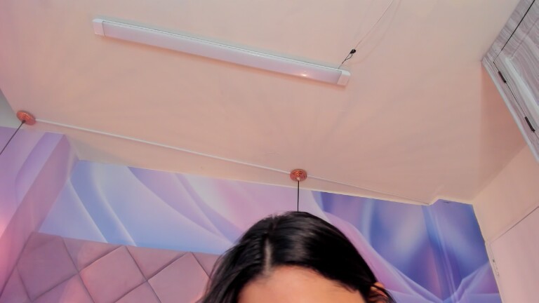 ViolletaRosse's Streamate show and profile