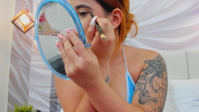 Martina_conor's Streamate show and profile