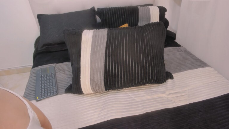 DulceCloe's Streamate show and profile