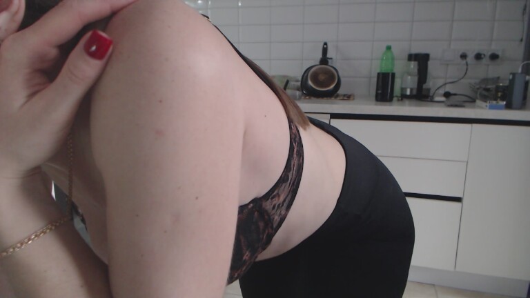 Charlotte88's Streamate show and profile