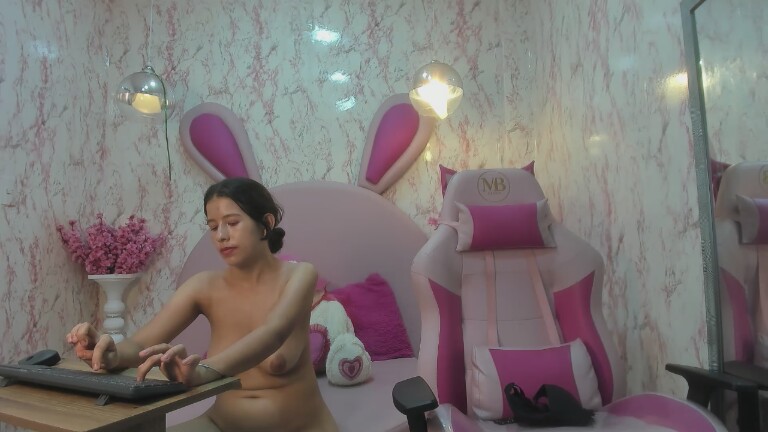 Dolly_bobssy's Streamate show and profile