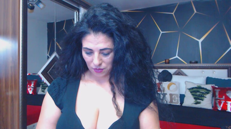 Curly_Sexy's Streamate show and profile