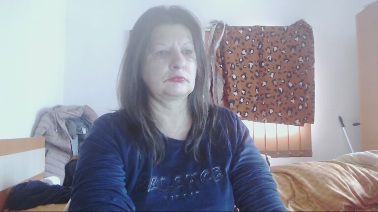 ExtasyMature's Streamate show and profile