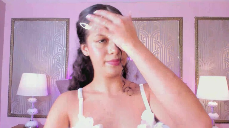 EvonieCarter's Streamate show and profile