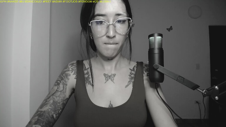 MissLisandra's Streamate show and profile