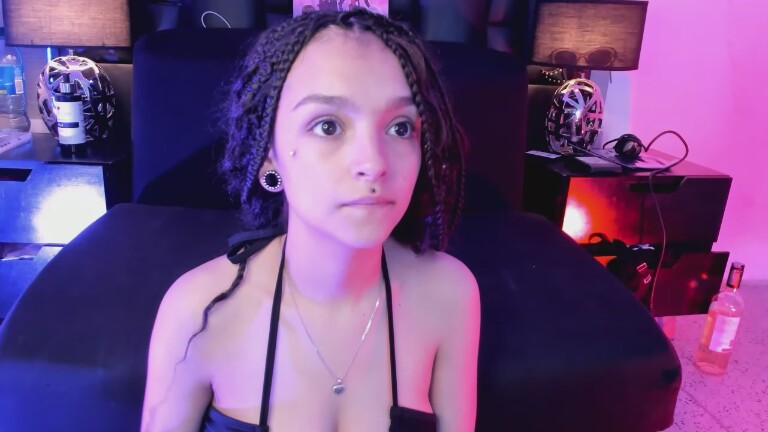 MarietteJones's Streamate show and profile