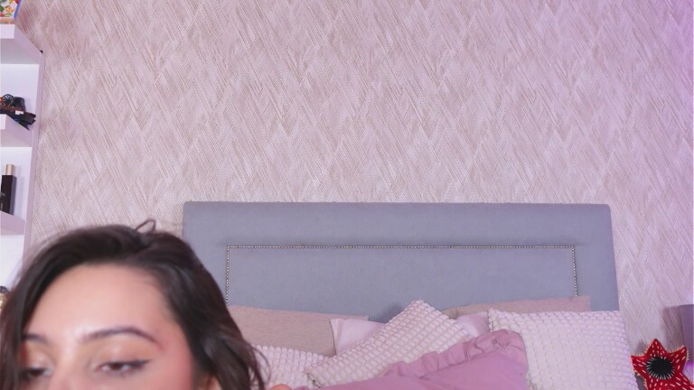 SofyBrad's Streamate show and profile