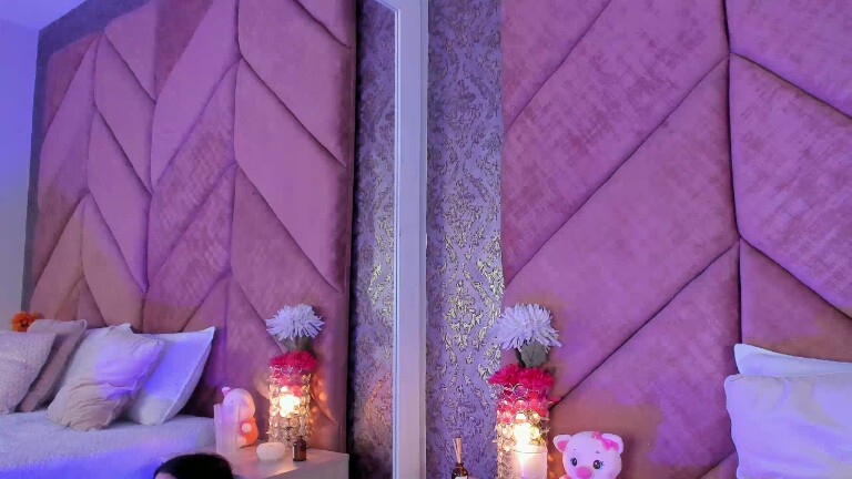 ChloeRosses's Streamate show and profile